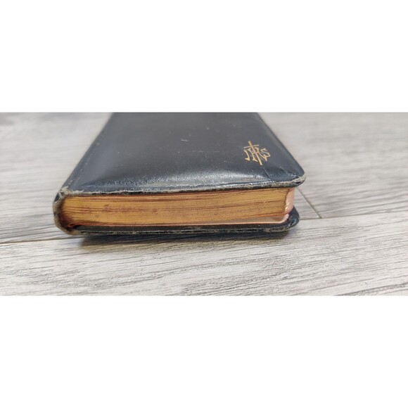 Vintage 1939 JESUS HELP ME Prayer Book for a Very Young Child Pocket Size - Picture 4 of 13